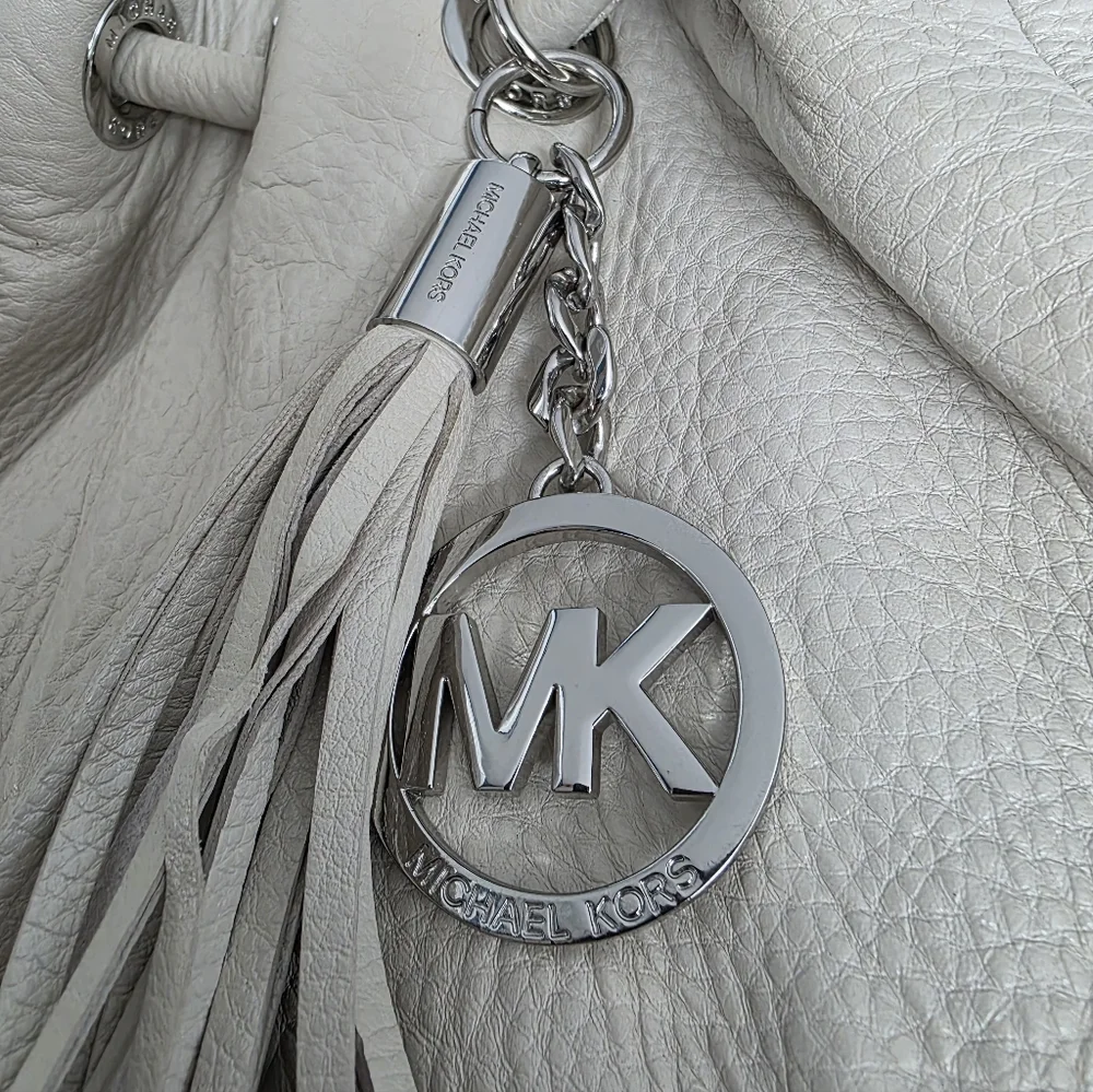 Michael Kors East West Hobo Bag - Picture 4 of 10